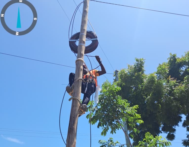 Overhead Pole Cable Installation